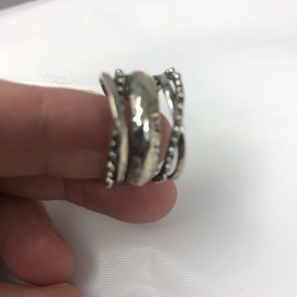 NWT Beautiful Sterling Sliver Ring Size 7 - Picture 4 of 6